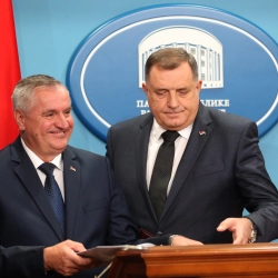 Litvanija uvela sankcije Dodiku, Stevandiću i Viškoviću: Zabranjen im je ulazak u tu državu